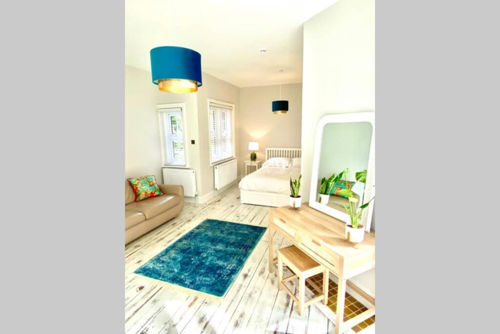 Cleveland House - Perfect For Beaches And Town. Bornemouth Extérieur photo