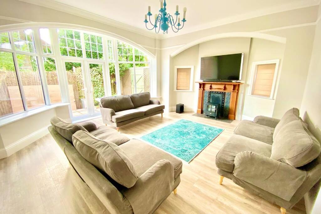 Cleveland House - Perfect For Beaches And Town. Bornemouth Extérieur photo