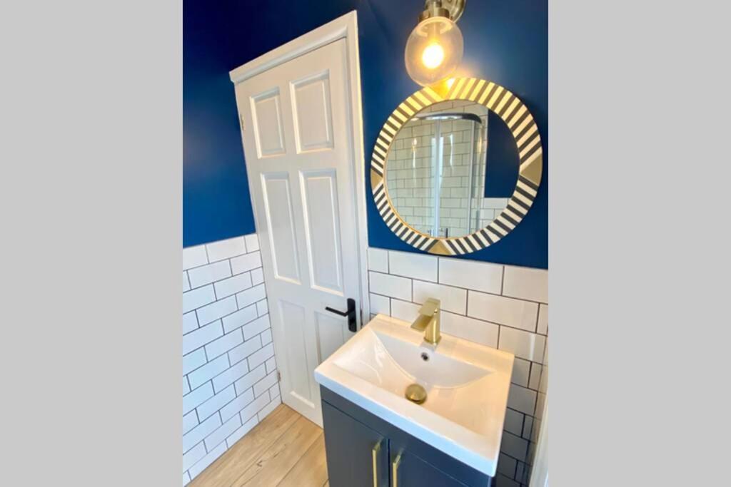 Cleveland House - Perfect For Beaches And Town. Bornemouth Extérieur photo