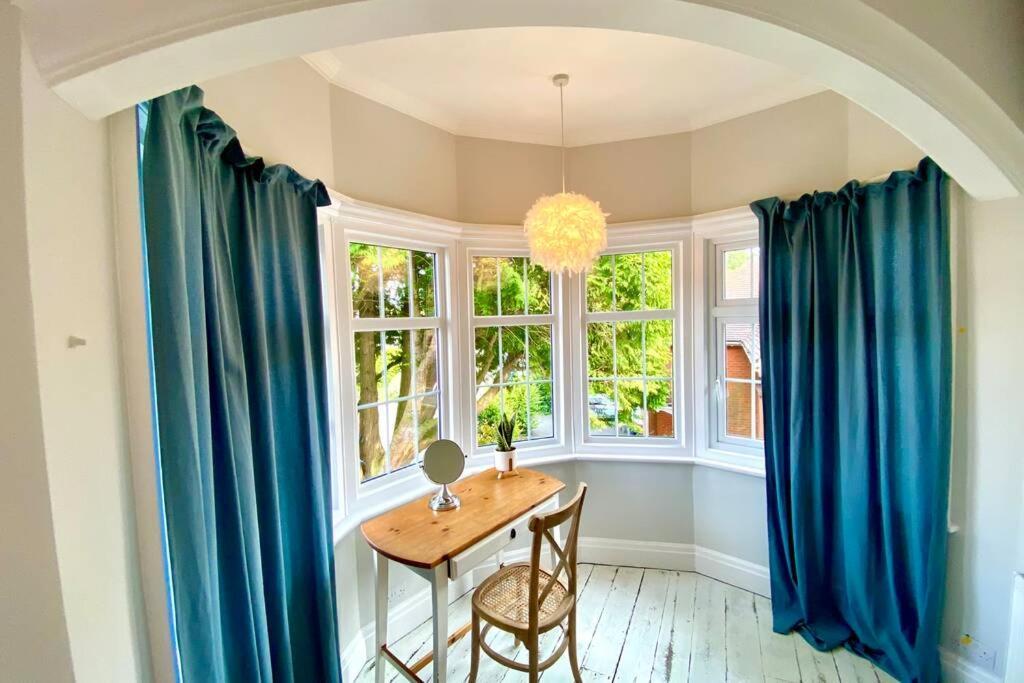 Cleveland House - Perfect For Beaches And Town. Bornemouth Extérieur photo